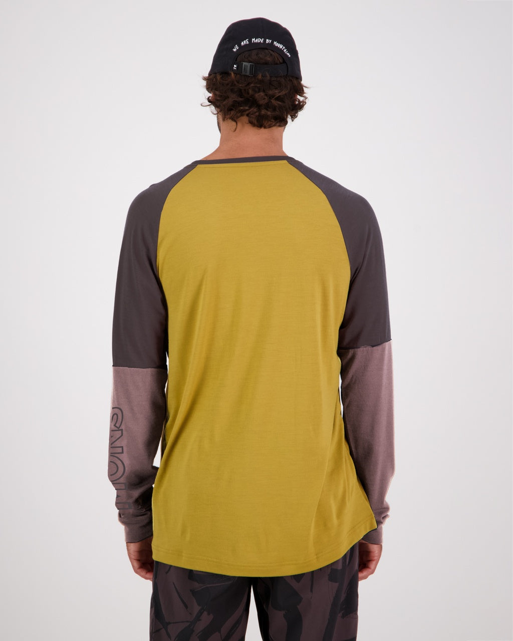 MONS ROYALE Tarn Merino Shift Wind Jersey MENS