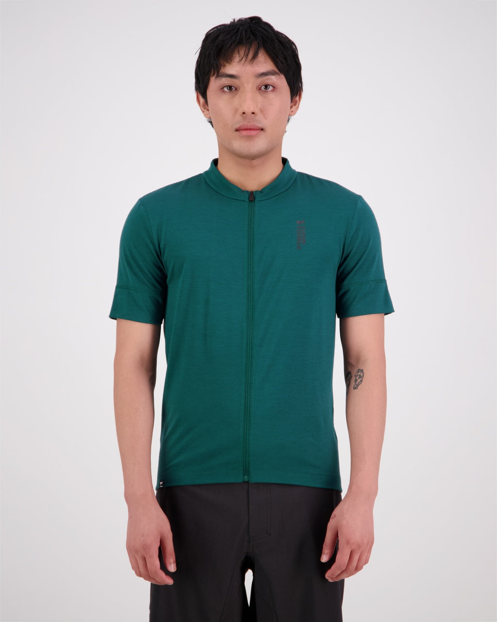 MONS ROYALE Roam Cargo Merino Shift Full Zip T-Shirt MENS